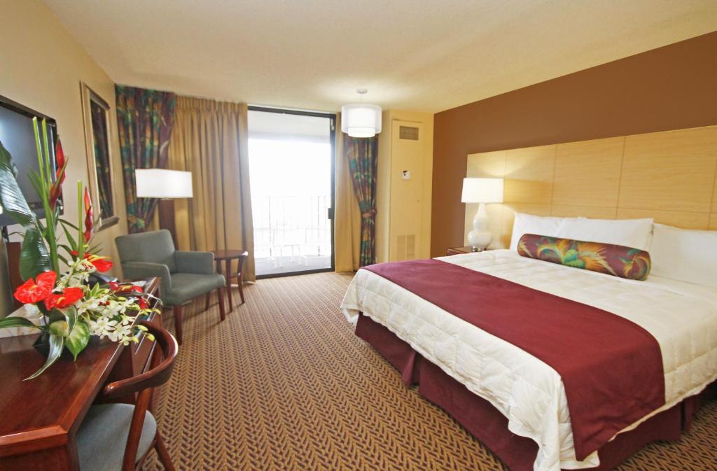 Castle Hilo Hawaiian Hotel (Hilo)