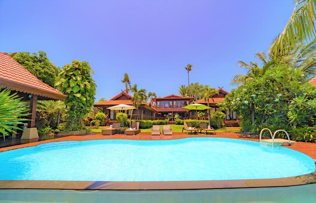 Erawan Villa Hotel (Bangrak Beach) 