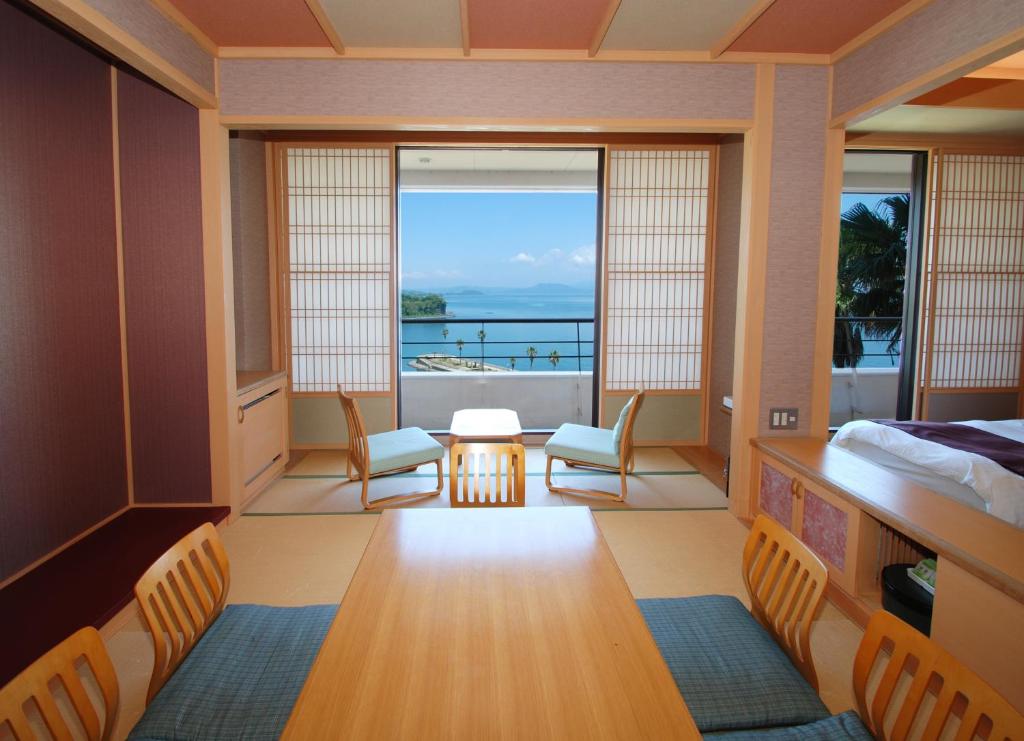Hotel Alegria Gardens Amakusa (Amakusamachi) 