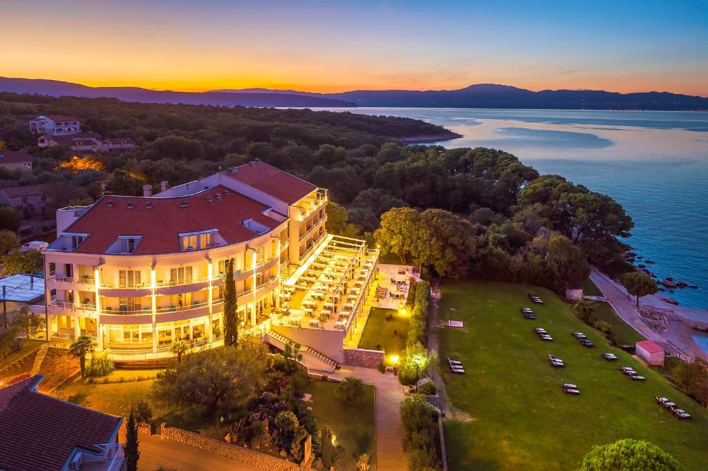 Spa & Wellness Hotel Pinia (Malinska) 