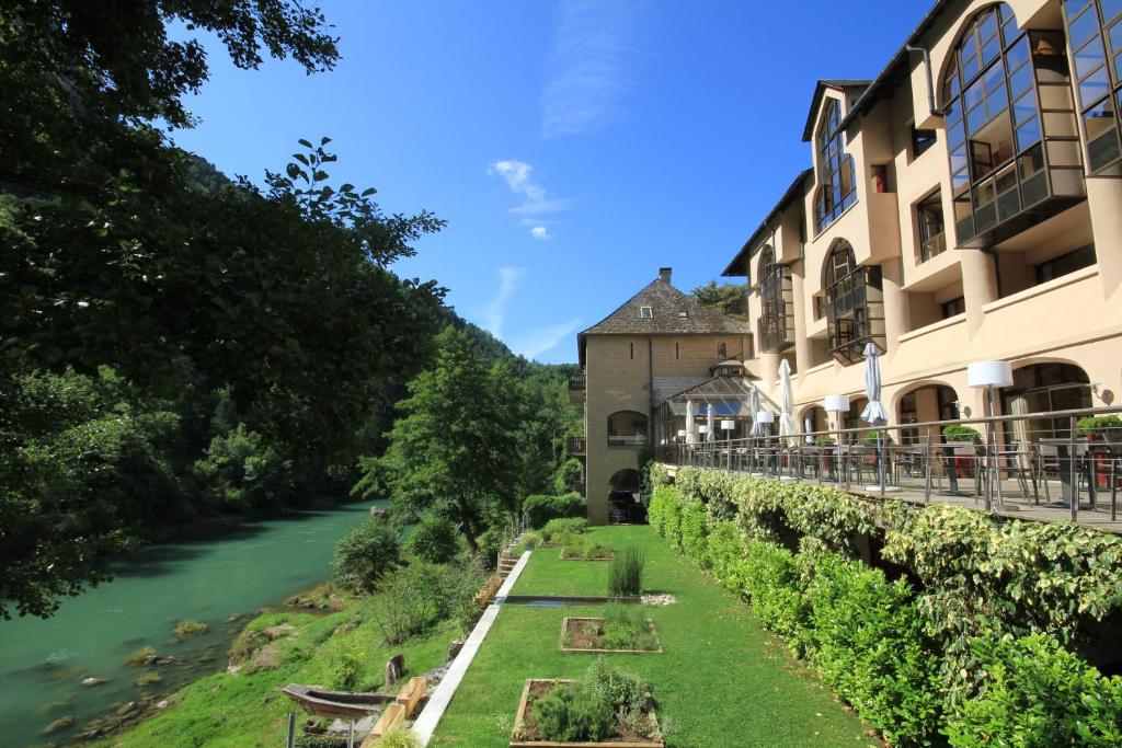 Hôtel de la Muse et du Rozier (Mostuéjouls) 
